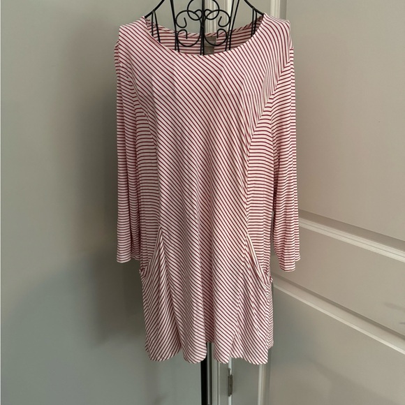 Chico's Tops - Chico’s Tunic Top in Red & White Stripes Size 2=Large